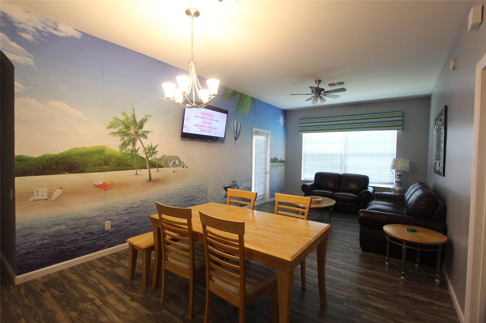 Image 5 of 21 For 2305 Silver Palm Drive 302