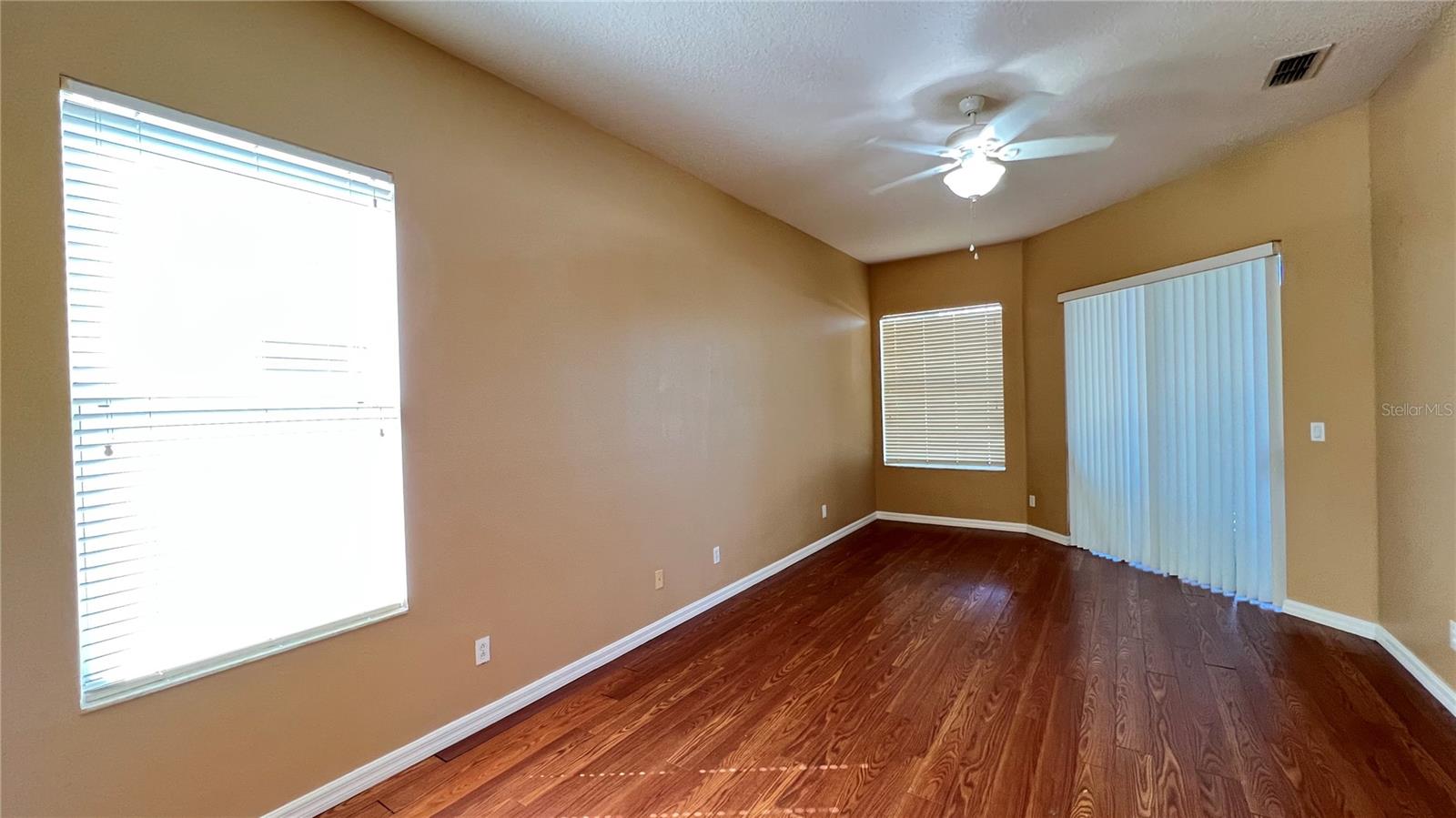 Image 15 of 42 For 15343 Grand Haven Drive