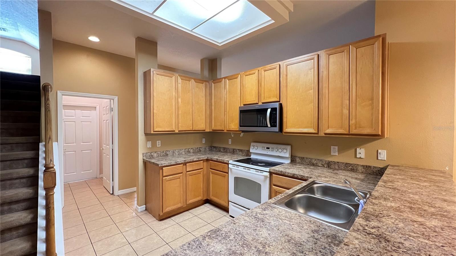 Image 25 of 42 For 15343 Grand Haven Drive