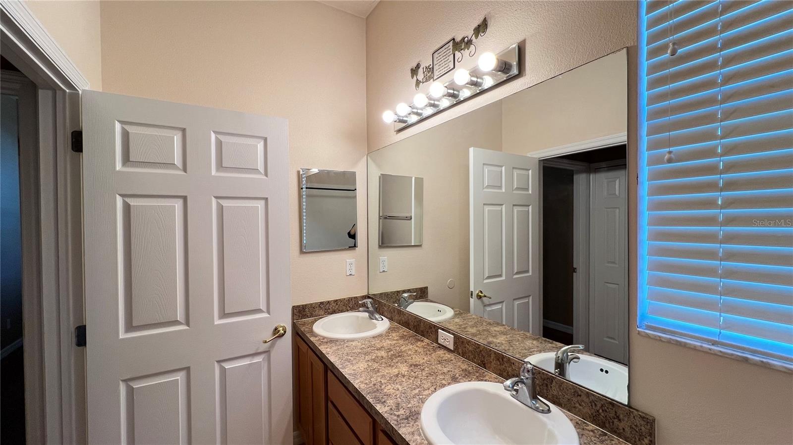 Image 36 of 42 For 15343 Grand Haven Drive