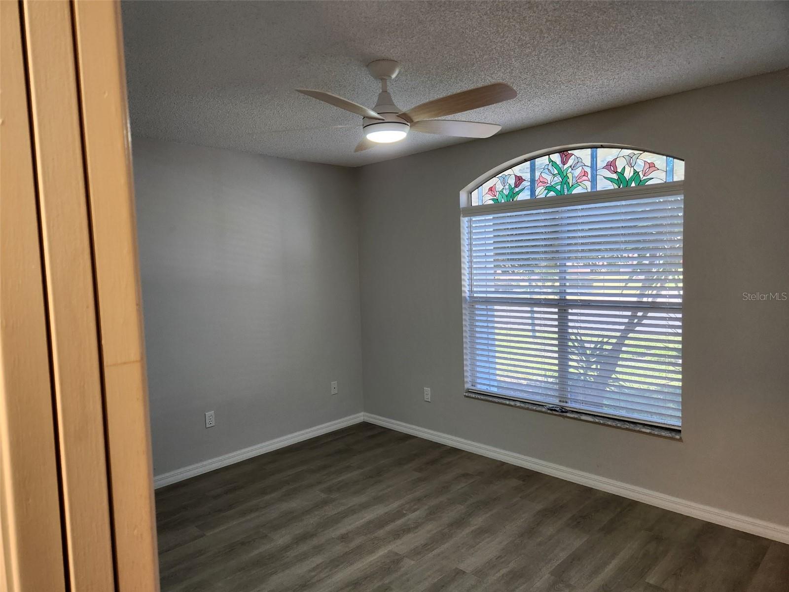 Image 22 of 28 For 309 Chula Vista Avenue