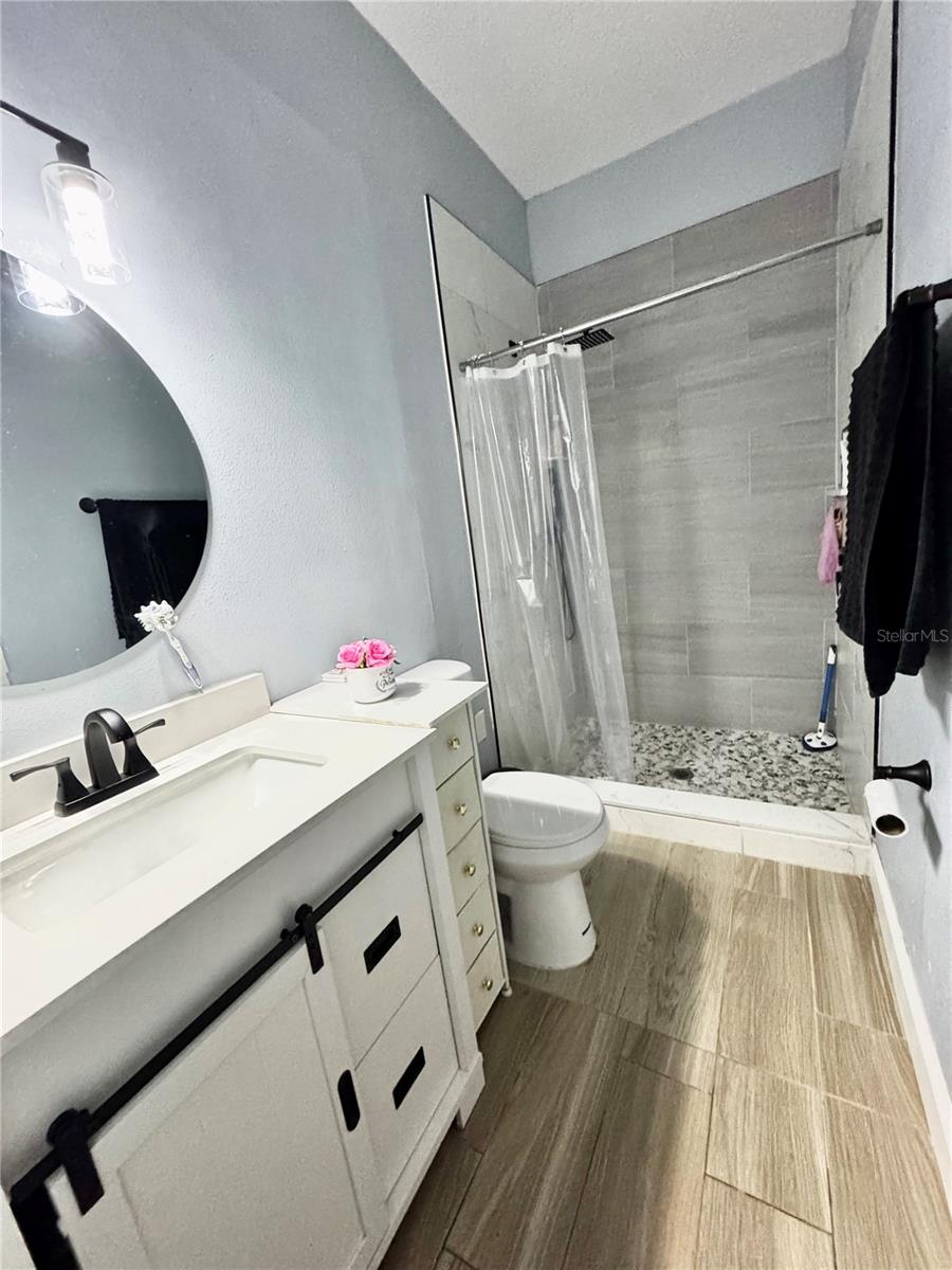 Image 19 of 23 For 2601 Gold Dust Circle