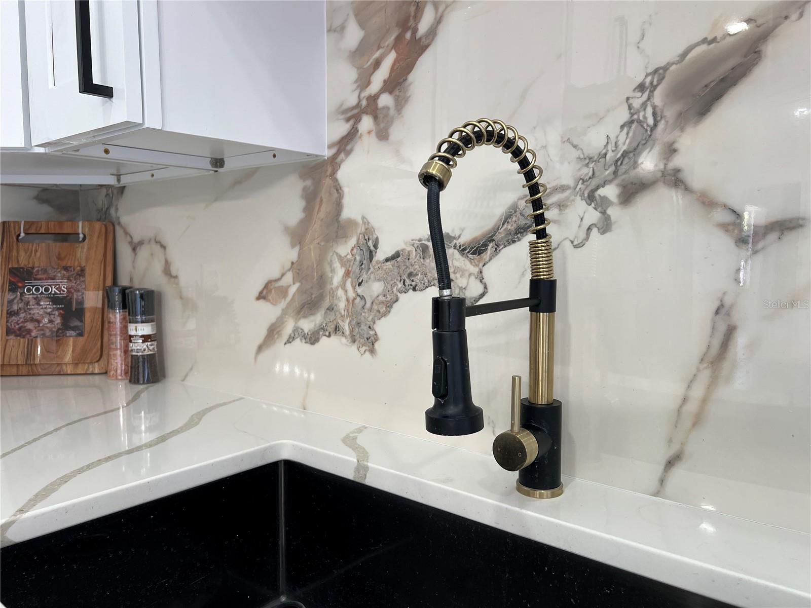 Image 18 of 44 For 10 Hickory Loop