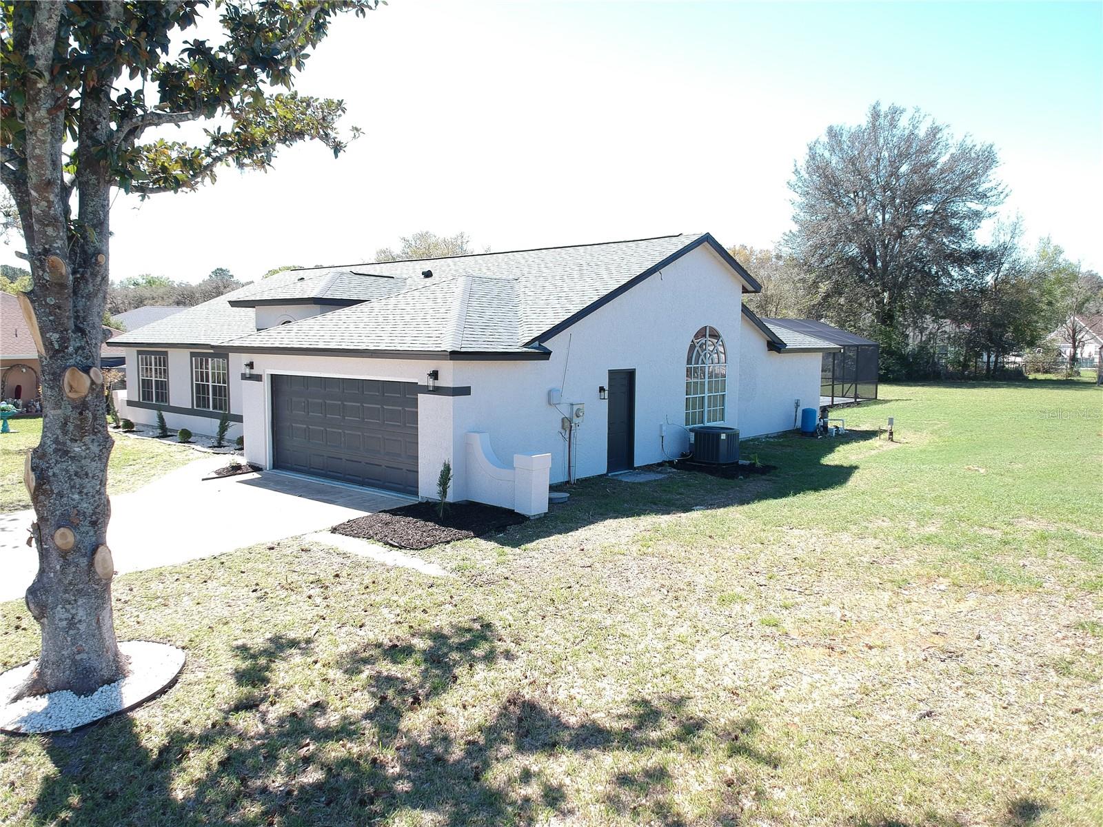 Image 39 of 44 For 10 Hickory Loop