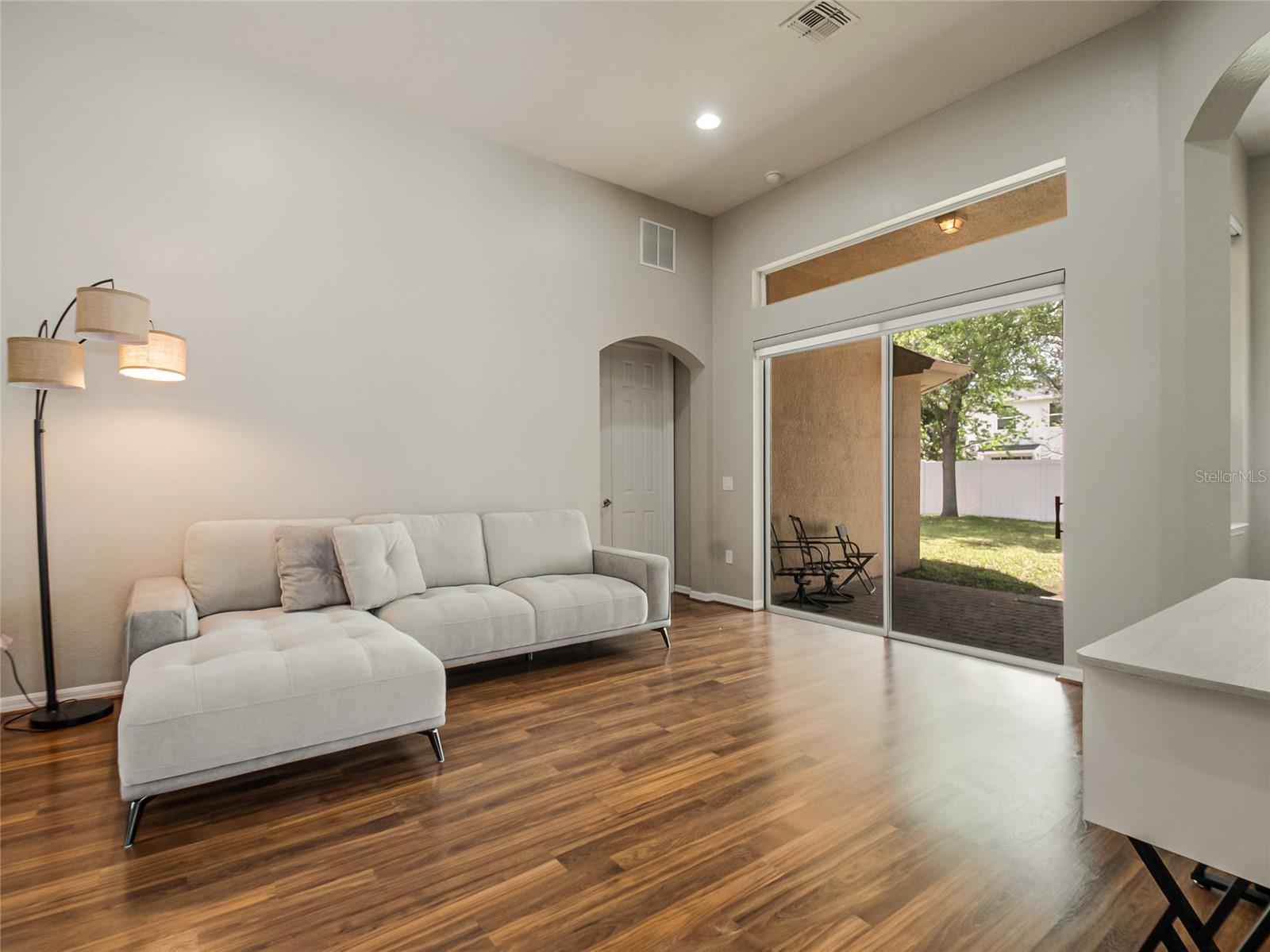 Image 25 of 61 For 1006 Costa Mesa Lane