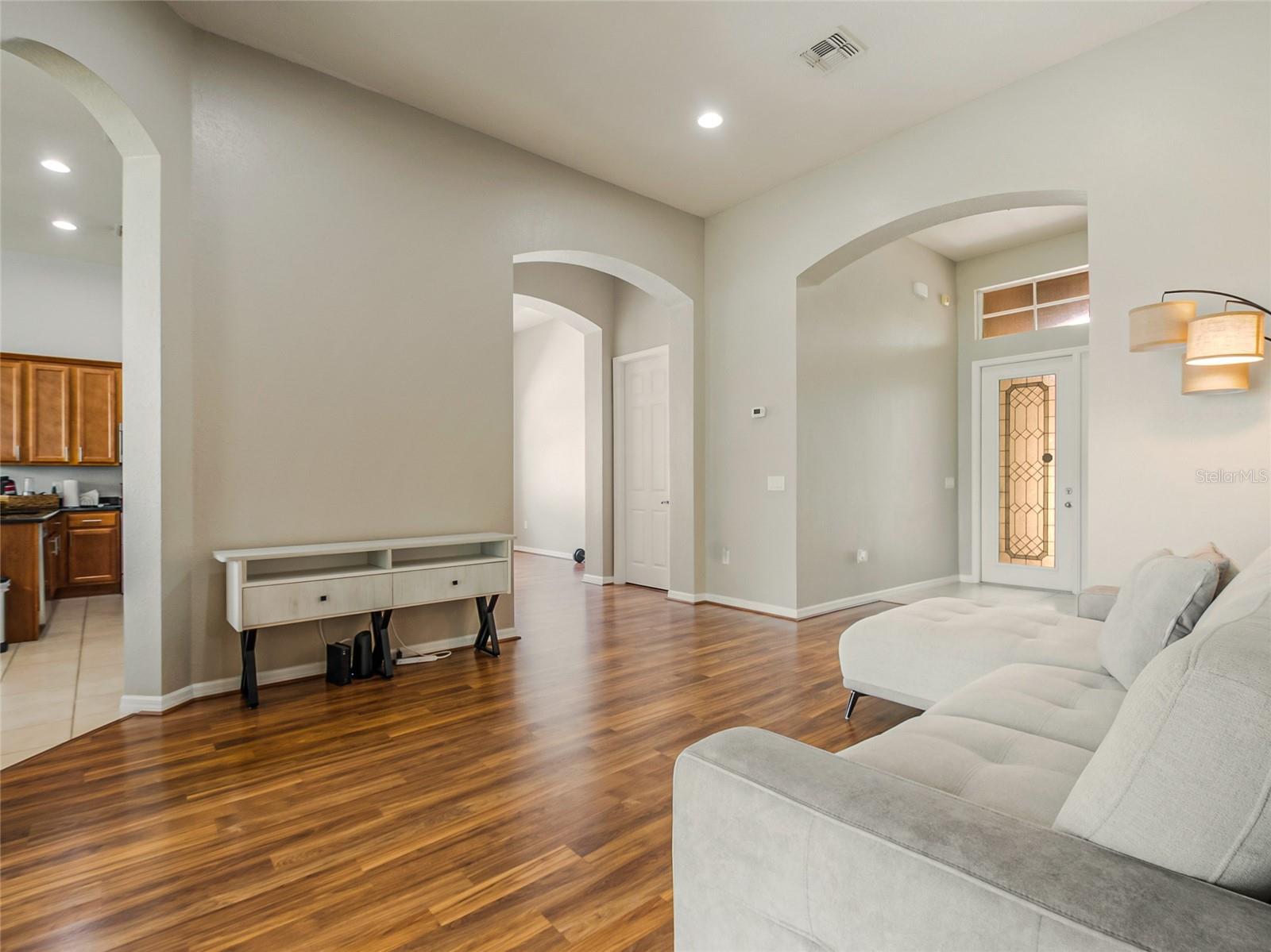 Image 26 of 61 For 1006 Costa Mesa Lane