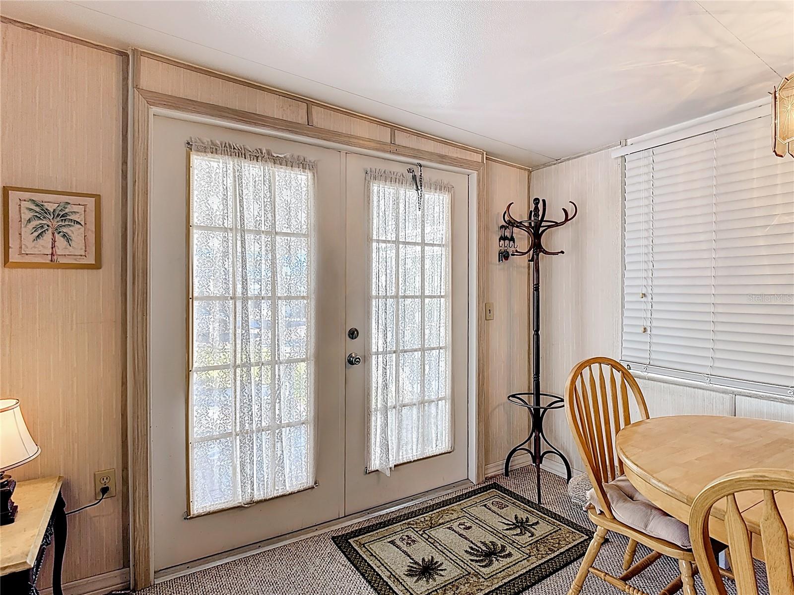 Image 11 of 31 For 9000 Us Hwy 192  849