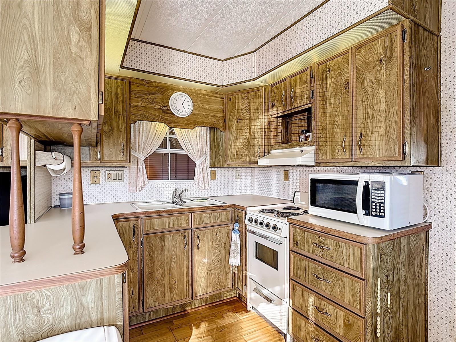 Image 18 of 31 For 9000 Us Hwy 192  849