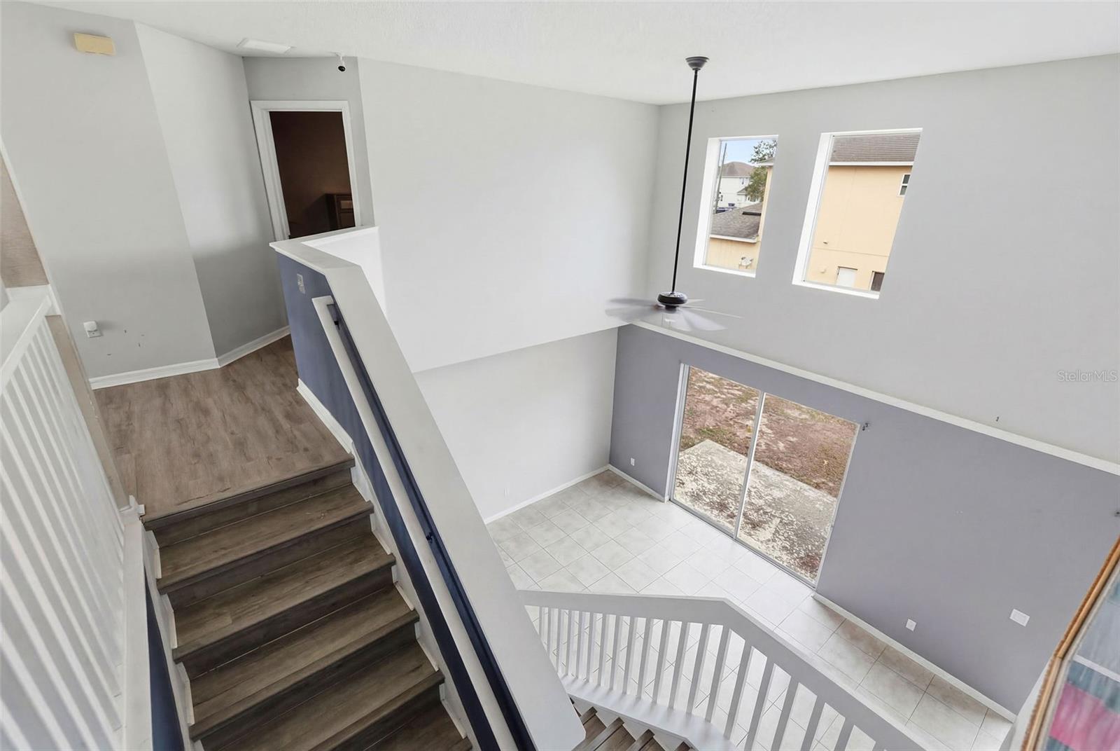 Image 16 of 31 For 346 Churchill Court