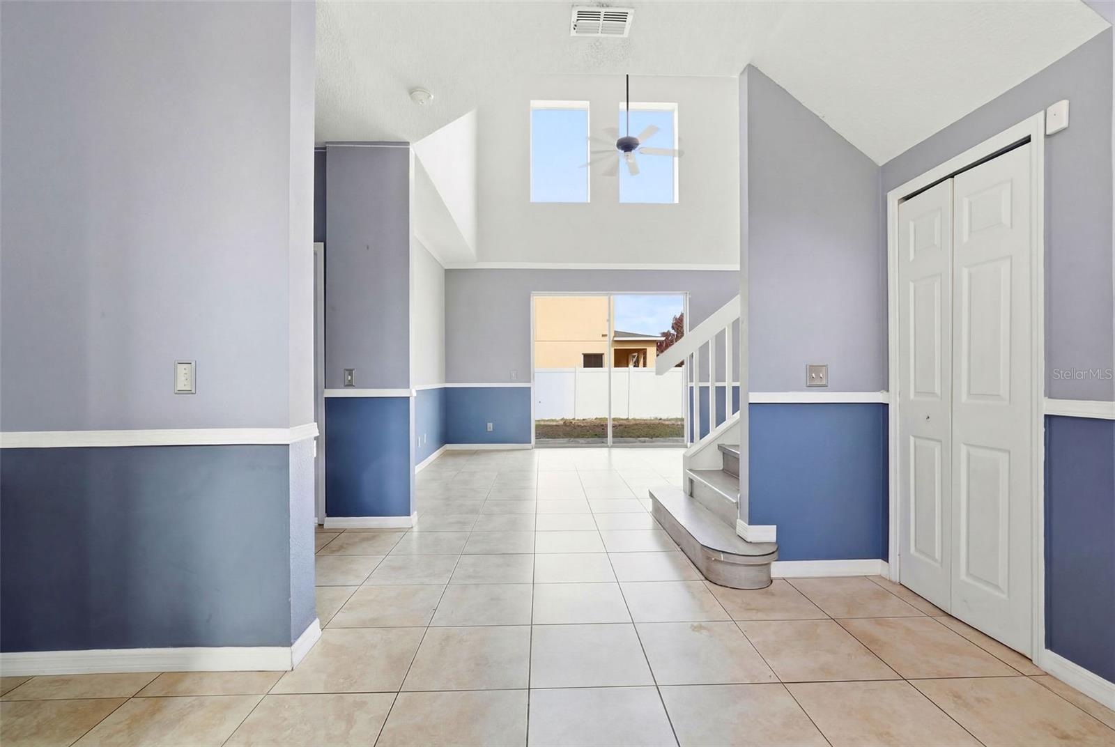 Image 4 of 31 For 346 Churchill Court