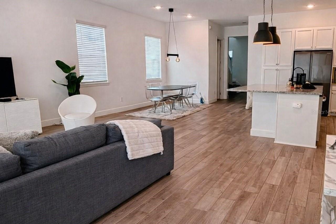 Image 8 of 24 For 15442 Enchanted Melody Way