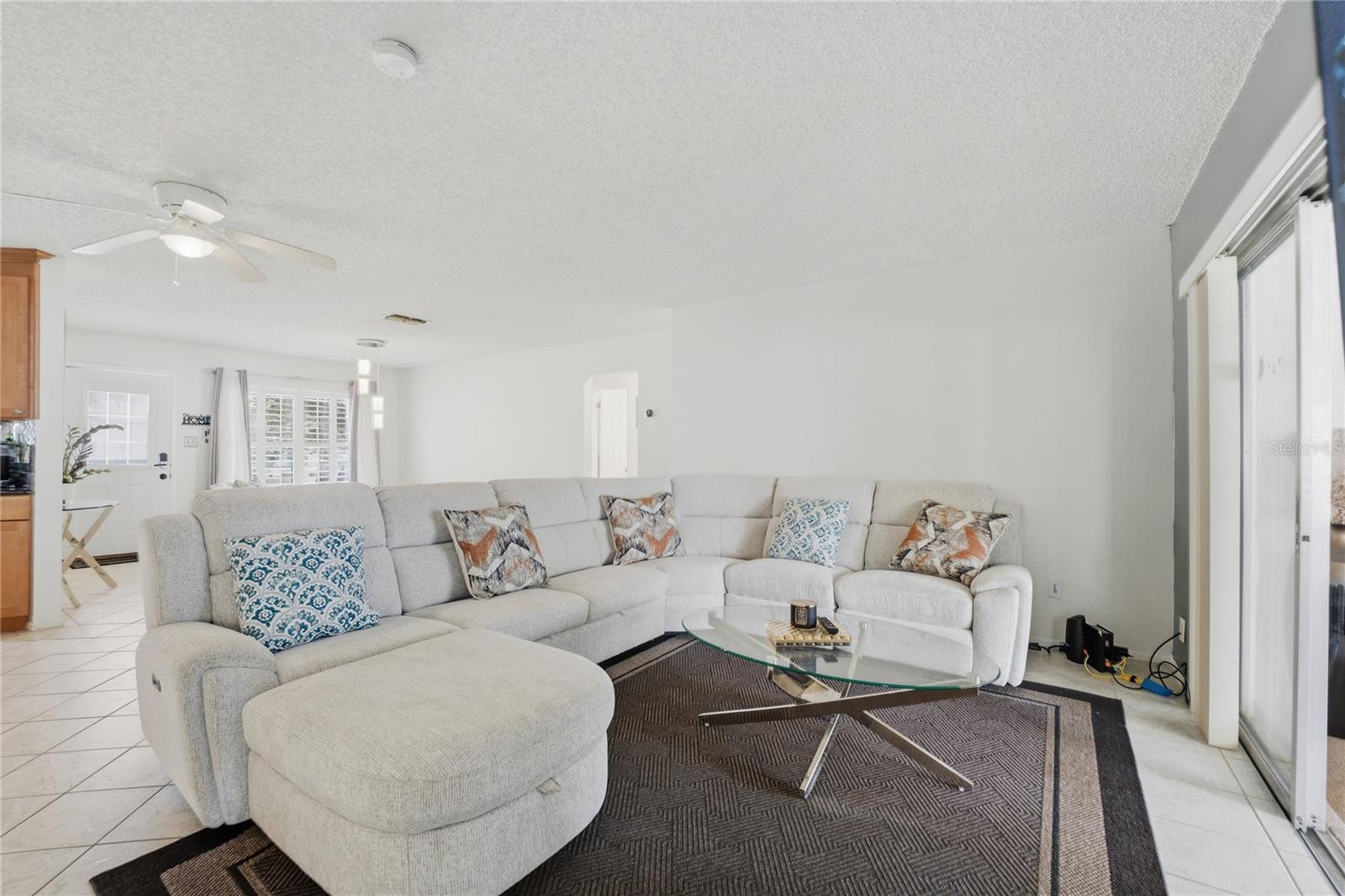 Image 10 of 50 For 10725 William Tell Drive