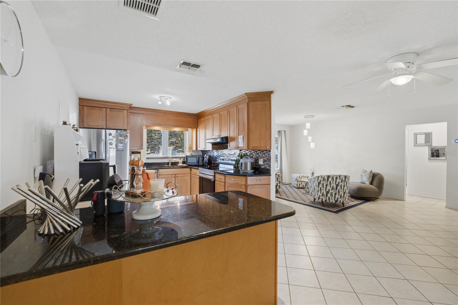 Image 17 of 50 For 10725 William Tell Drive