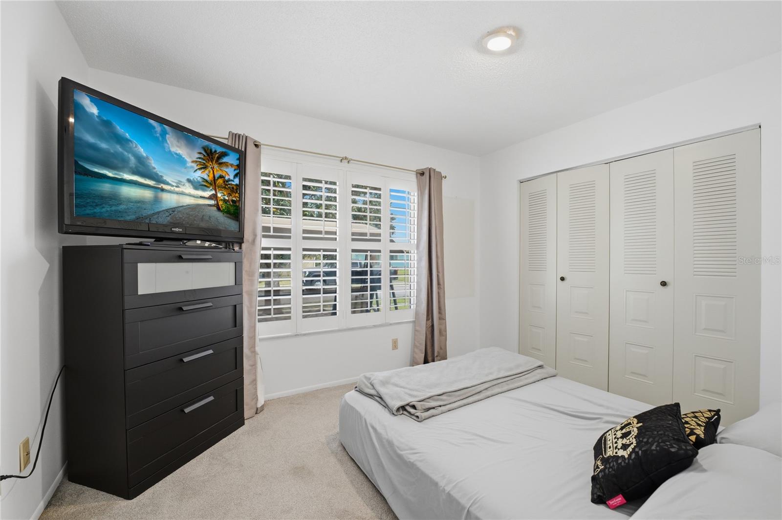 Image 22 of 50 For 10725 William Tell Drive