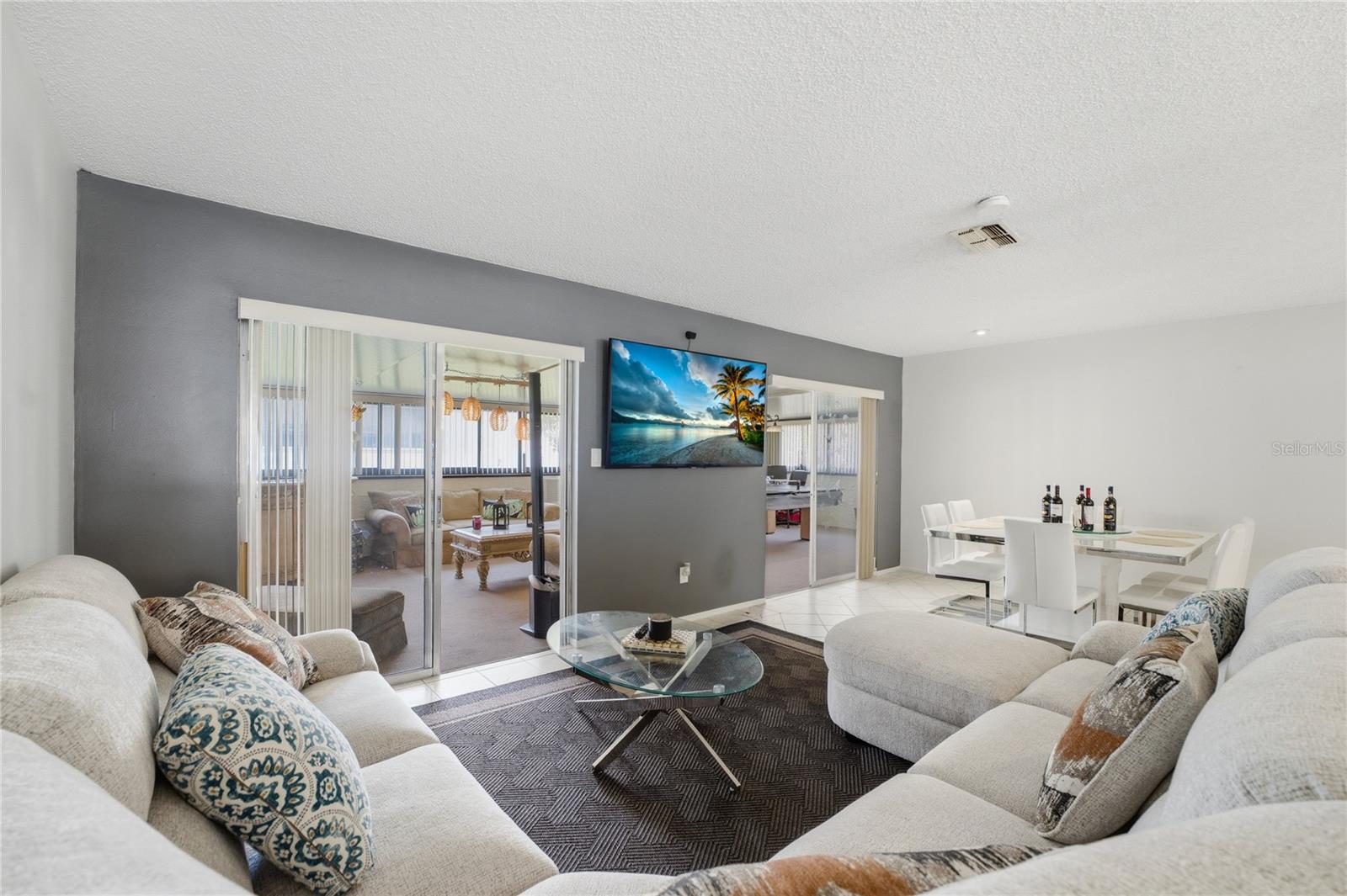 Image 9 of 50 For 10725 William Tell Drive