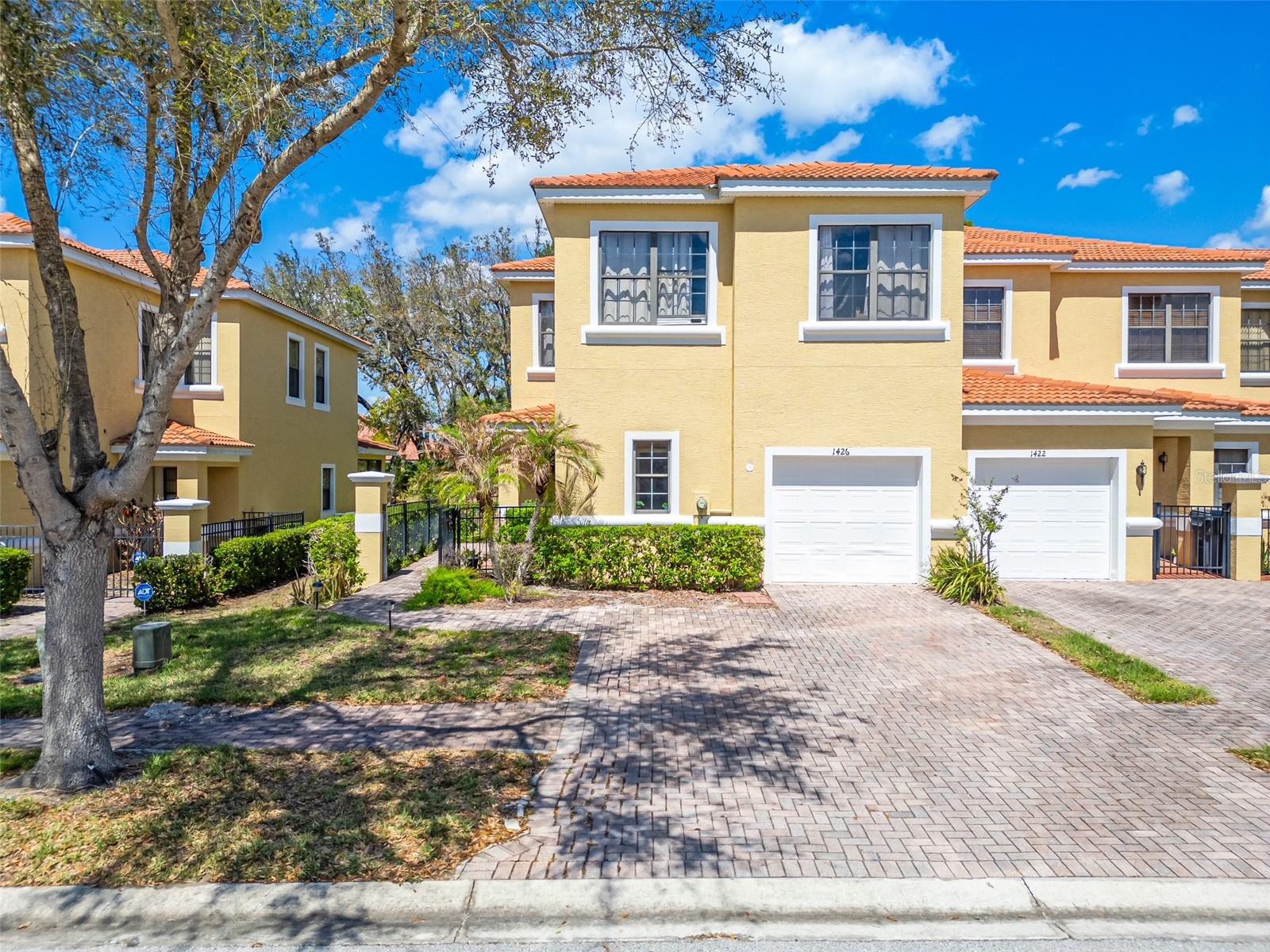 Image 2 of 63 For 1426 Pacific Road