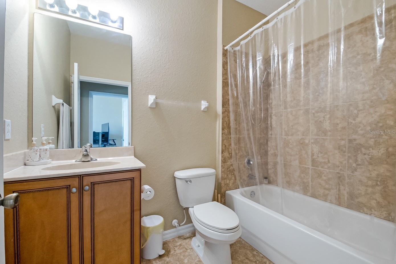 Image 53 of 63 For 1426 Pacific Road