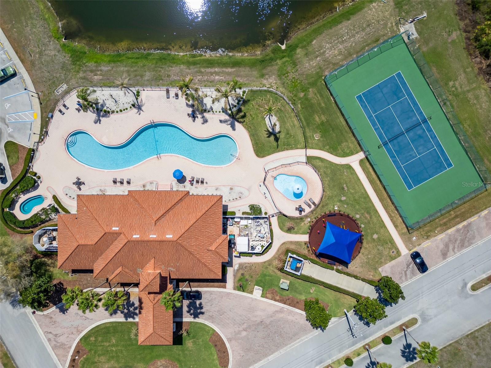 Image 62 of 63 For 1426 Pacific Road