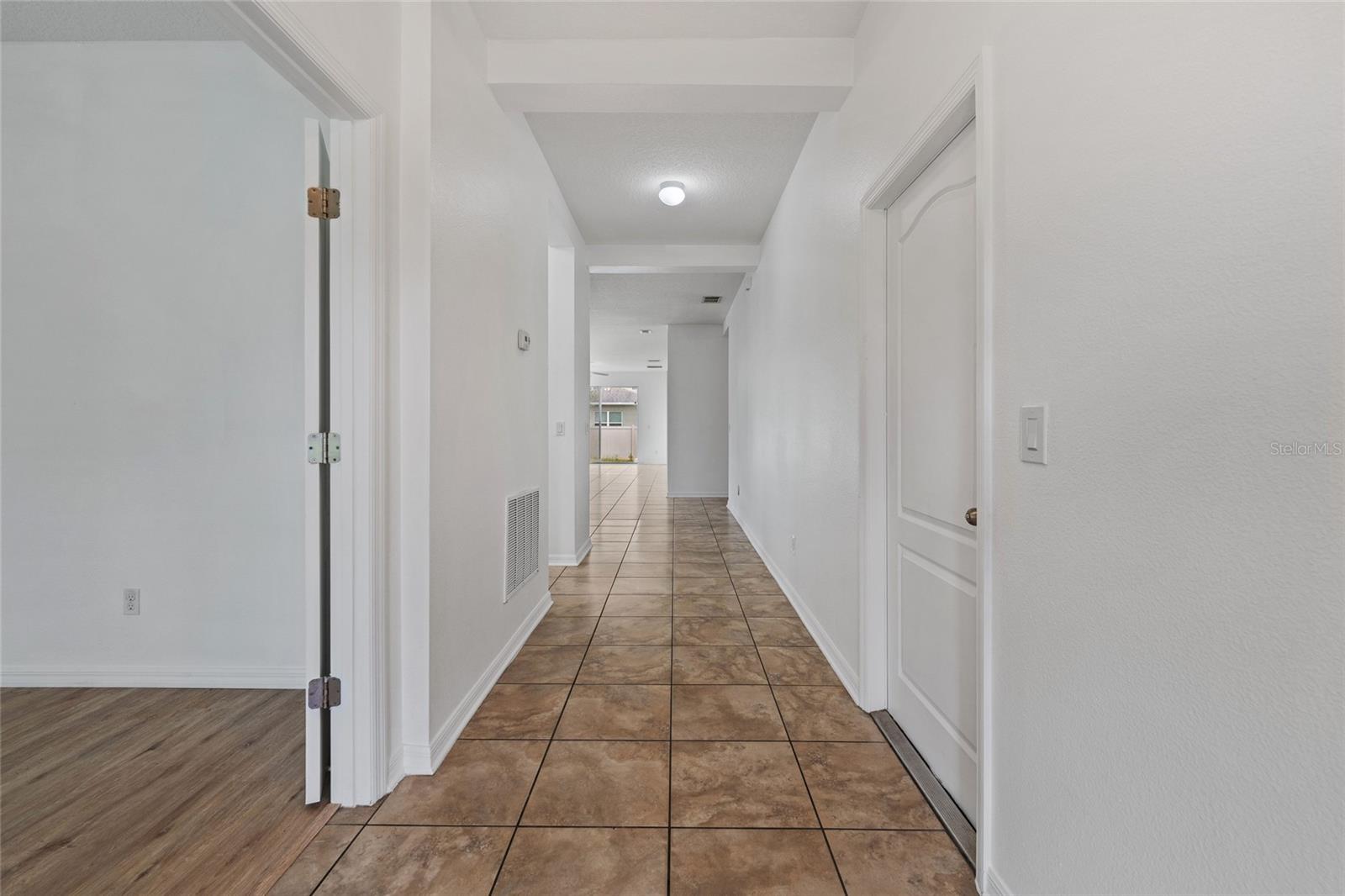 Image 5 of 38 For 12315 Sawgrass Prairie Loop