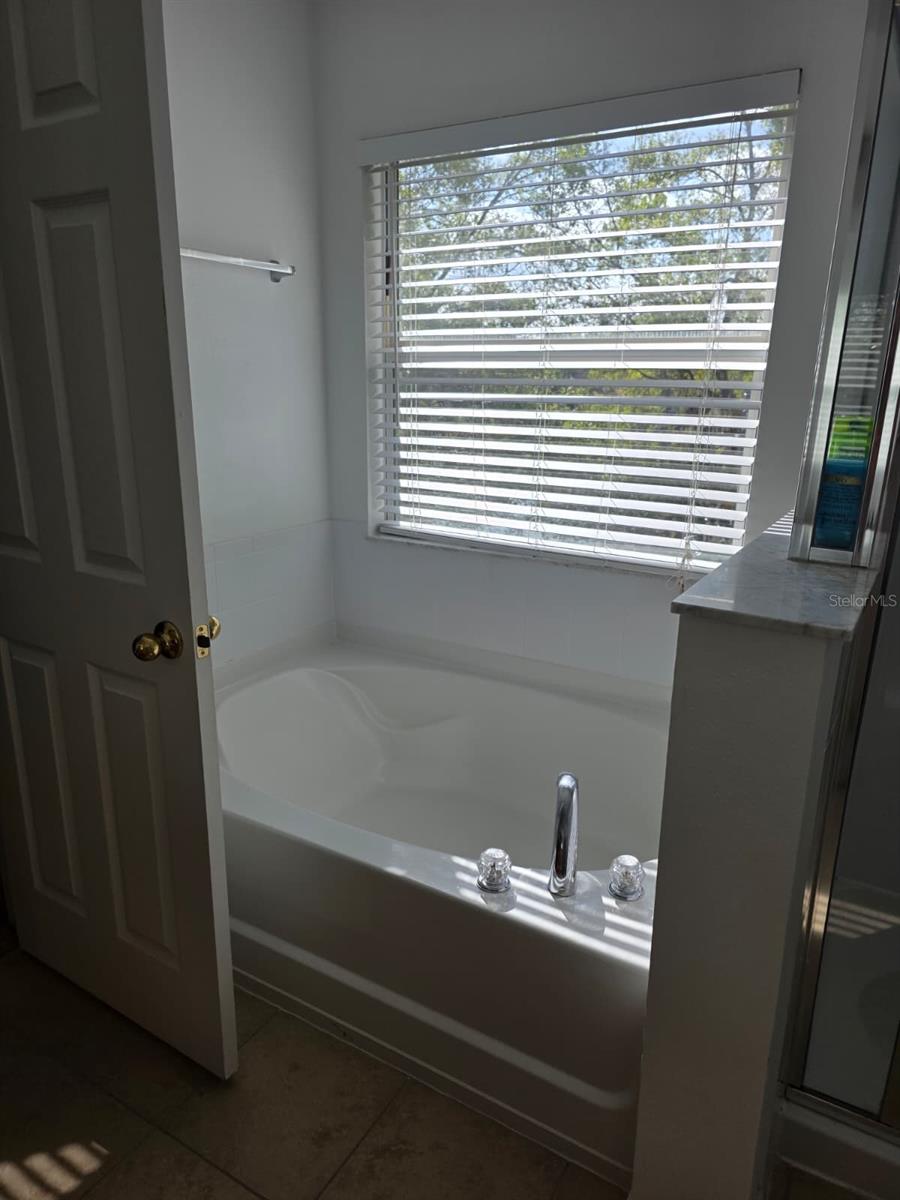 Image 8 of 38 For 5160 Ambergris Loop