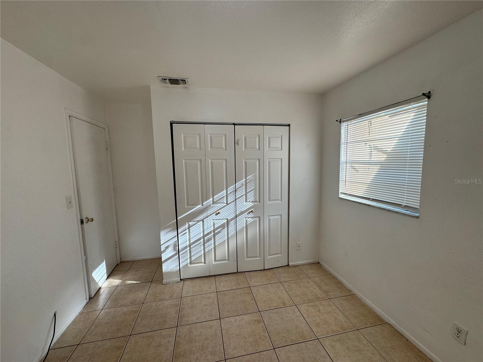 Image 10 of 14 For 190 Nekoma Avenue 1