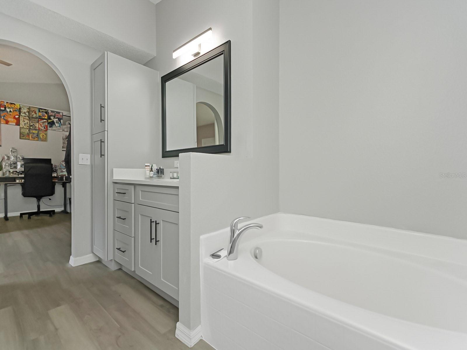 Image 12 of 26 For 2927 Elbib Drive