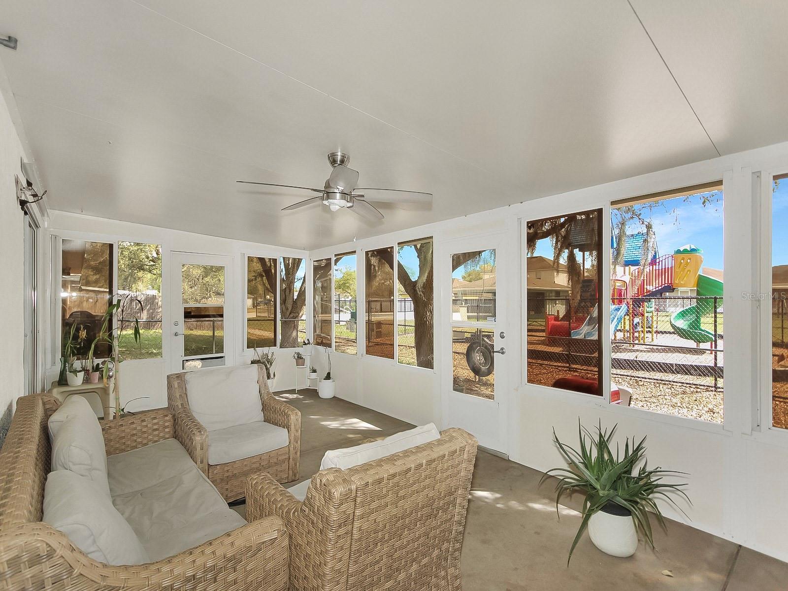 Image 14 of 26 For 2927 Elbib Drive