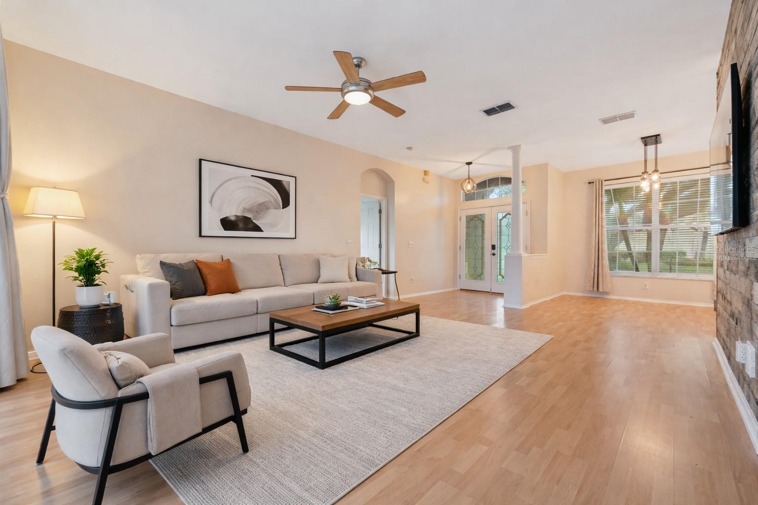 Image 19 of 46 For 1073 Turtle Lake Court