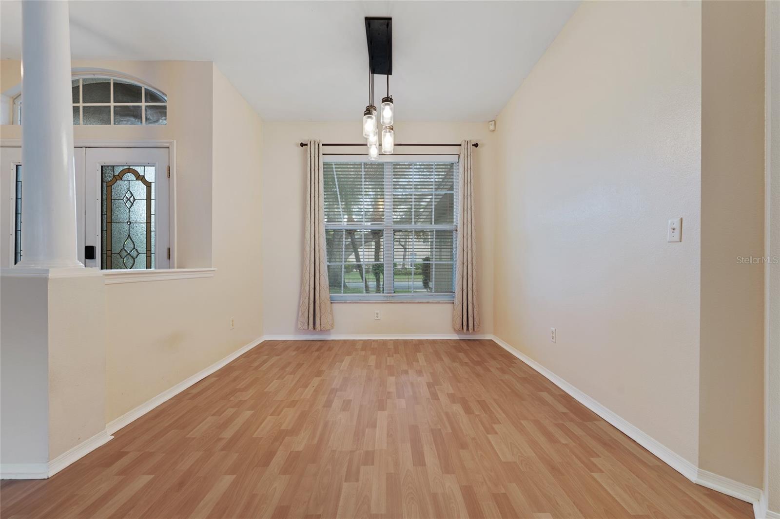 Image 21 of 46 For 1073 Turtle Lake Court