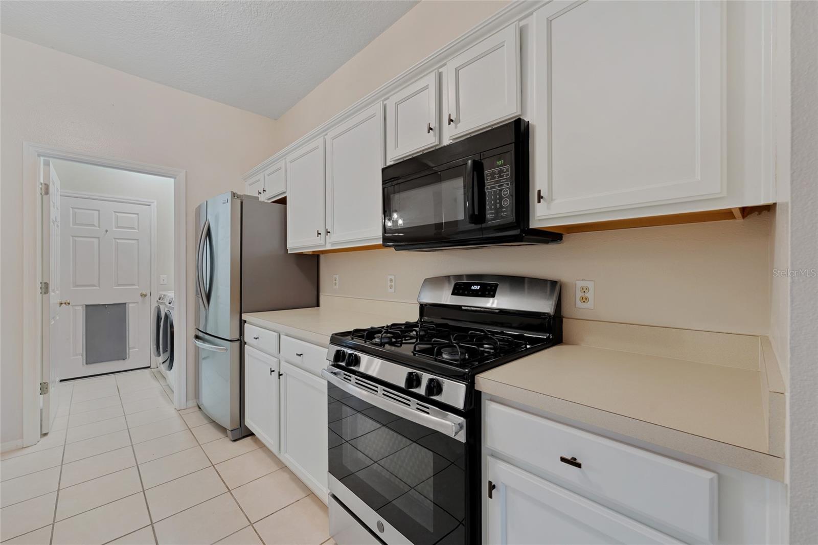 Image 25 of 46 For 1073 Turtle Lake Court