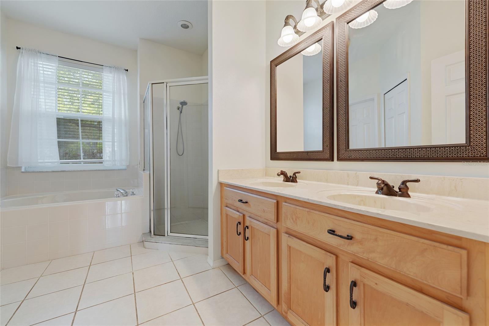 Image 31 of 46 For 1073 Turtle Lake Court