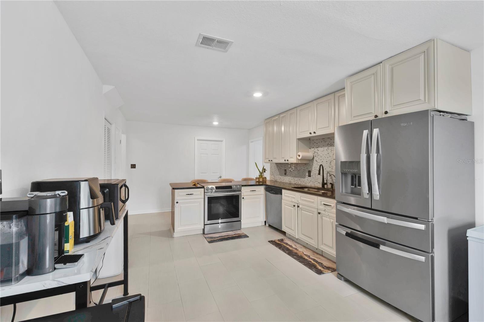 Image 10 of 24 For 5054 Arrapahoe Street