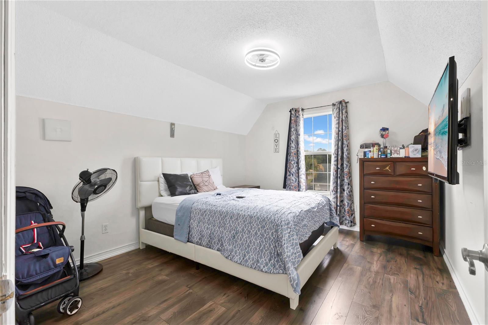 Image 13 of 24 For 5054 Arrapahoe Street