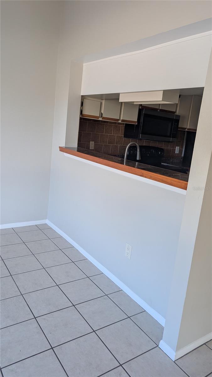 Image 10 of 39 For 3160 Semoran Boulevard 905