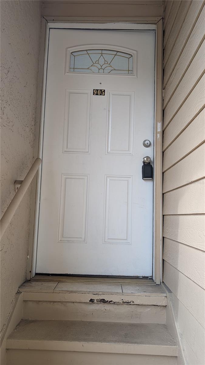 Image 5 of 39 For 3160 Semoran Boulevard 905