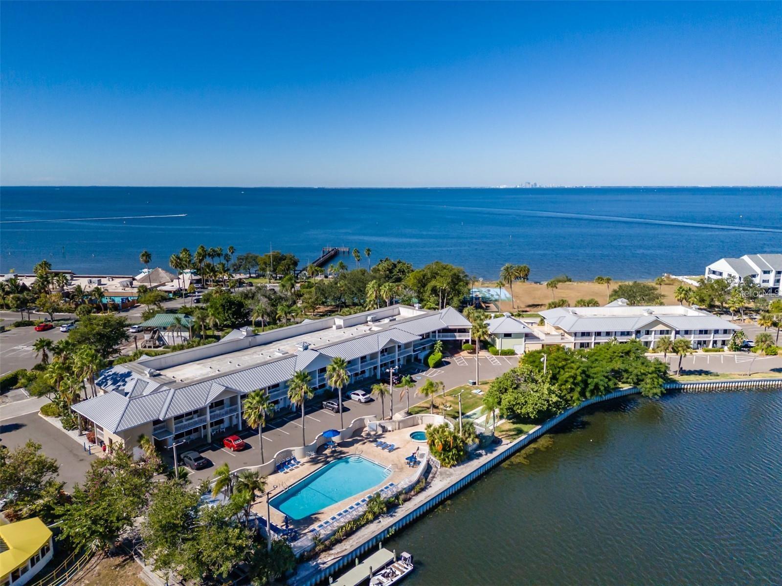 Image 14 of 28 For 611 Destiny Drive 115