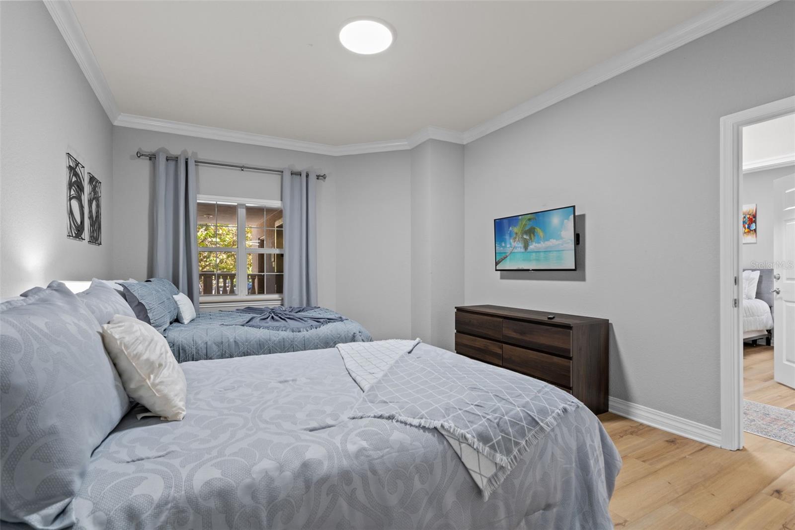 Image 17 of 38 For 7658 Whisper Way 202