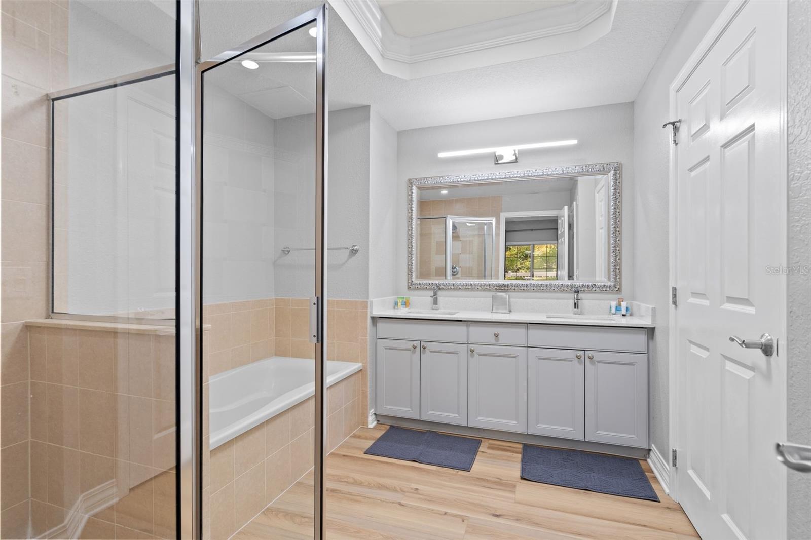 Image 25 of 38 For 7658 Whisper Way 202