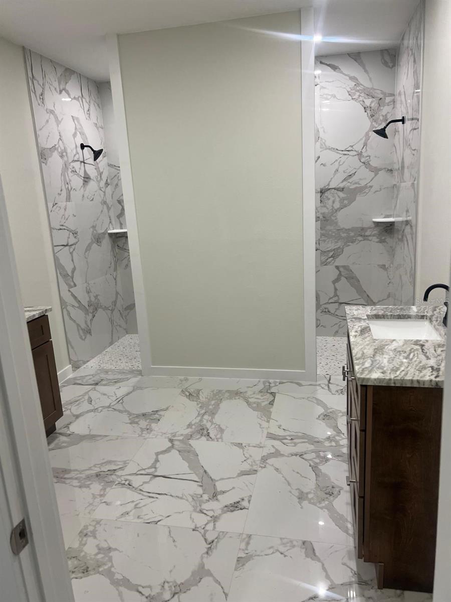 Image 7 of 18 For 1207 Crawford Avenue