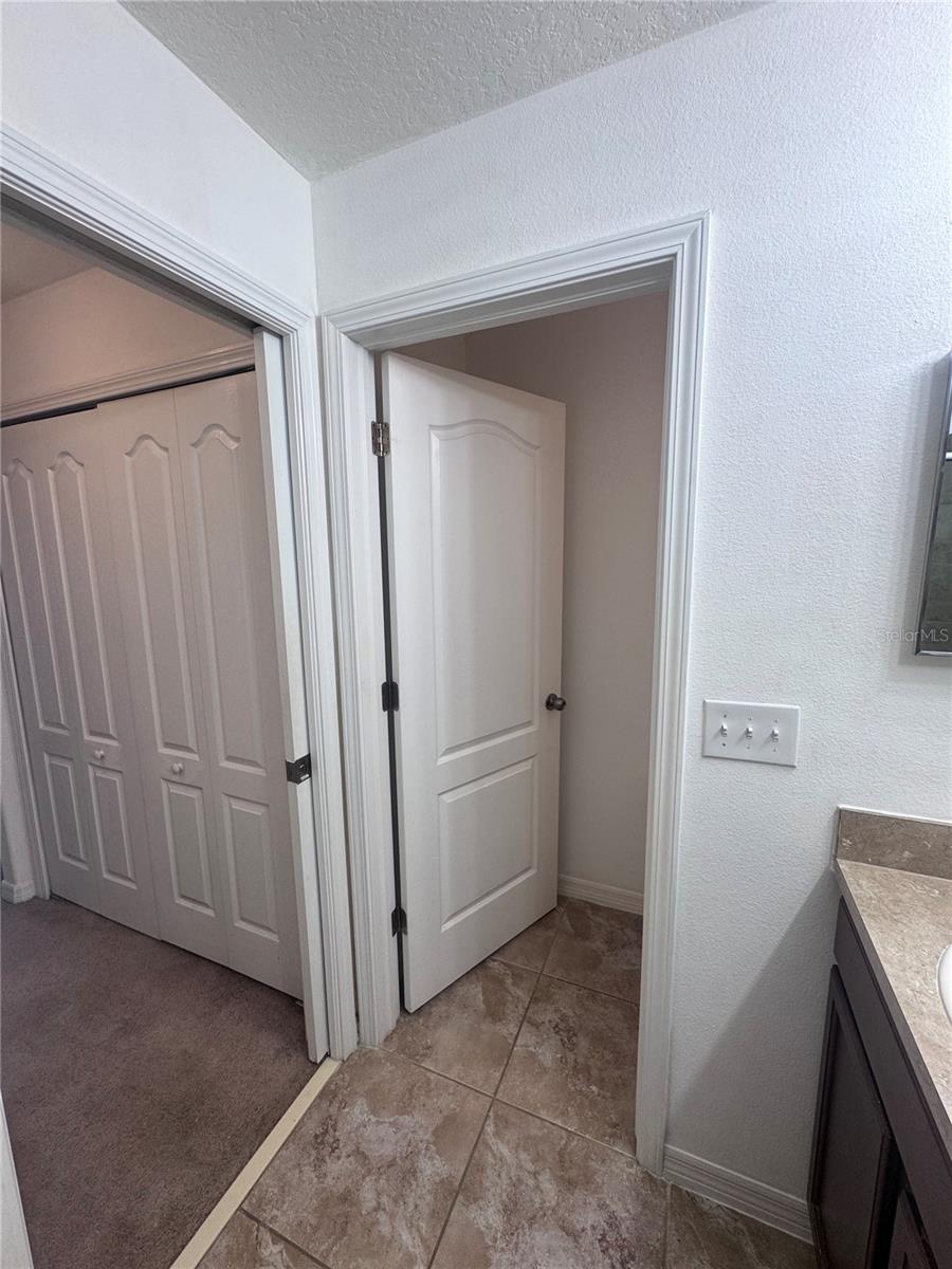 Image 25 of 42 For 2853 Adelaide Court