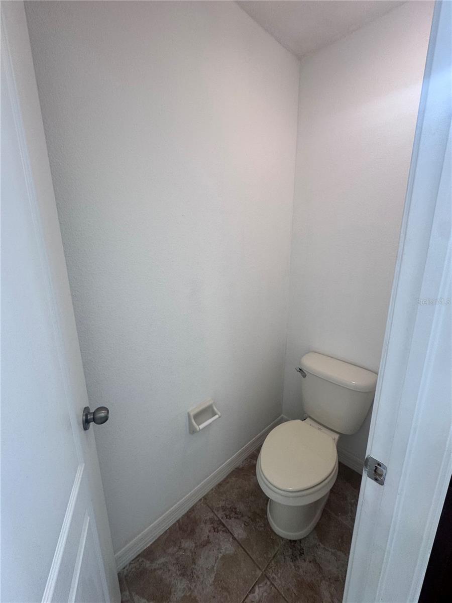 Image 26 of 42 For 2853 Adelaide Court