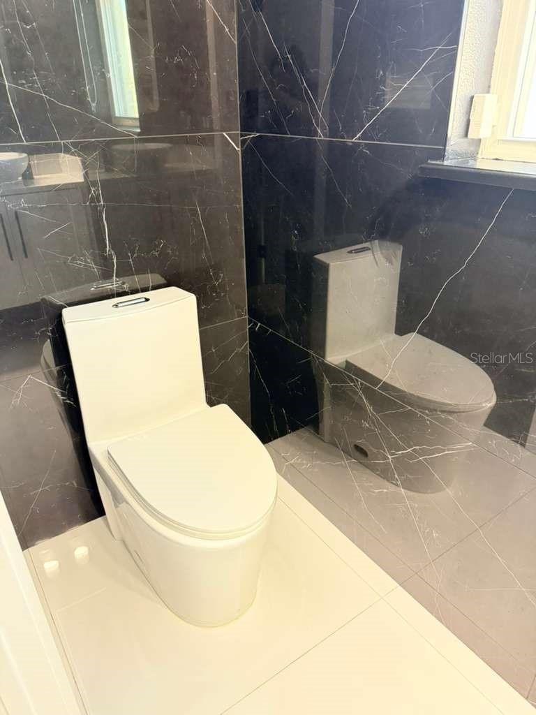 Image 13 of 24 For 2350 Rapollo