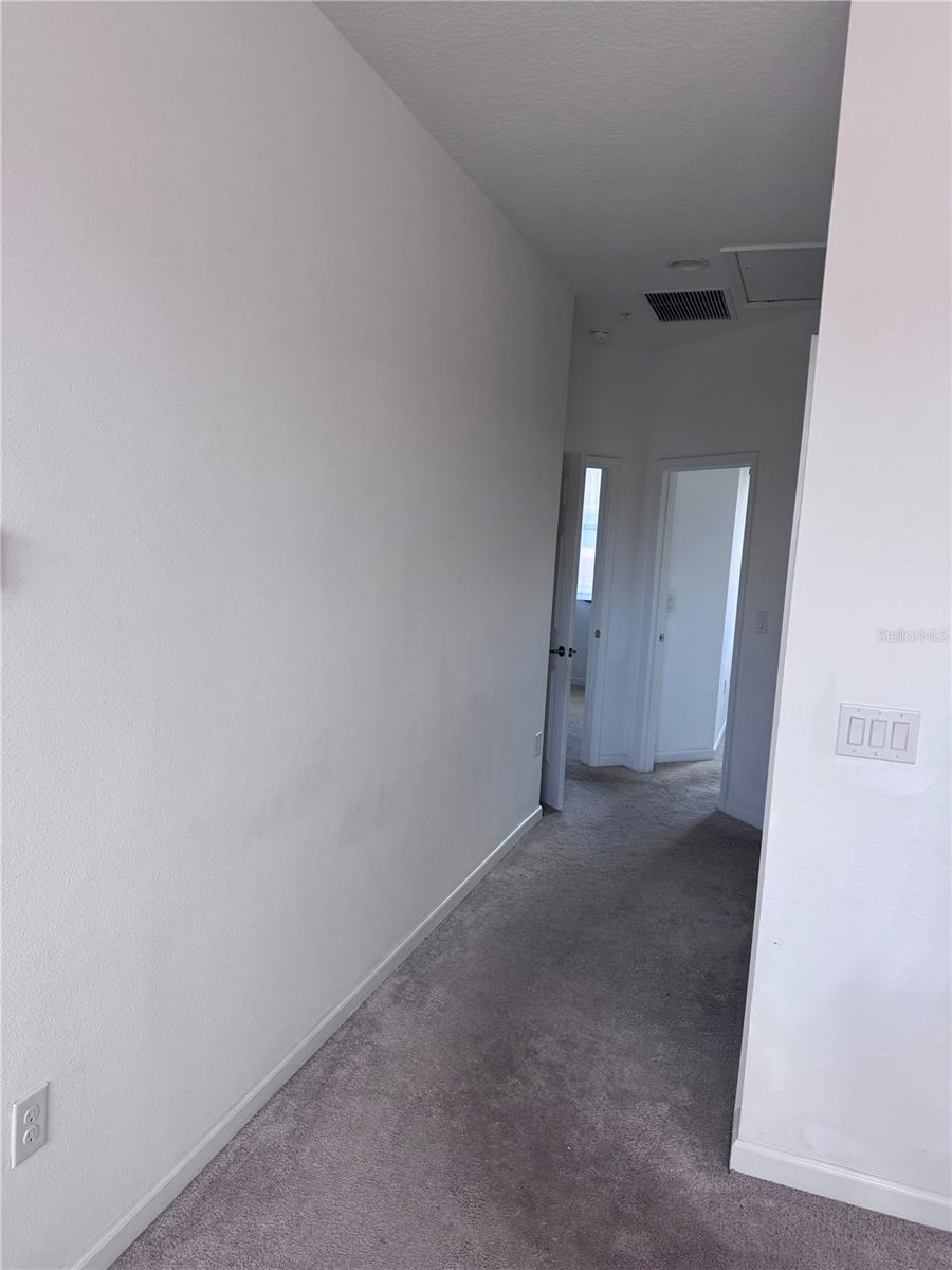 Image 15 of 35 For 1898 Portofino Meadows Boulevard