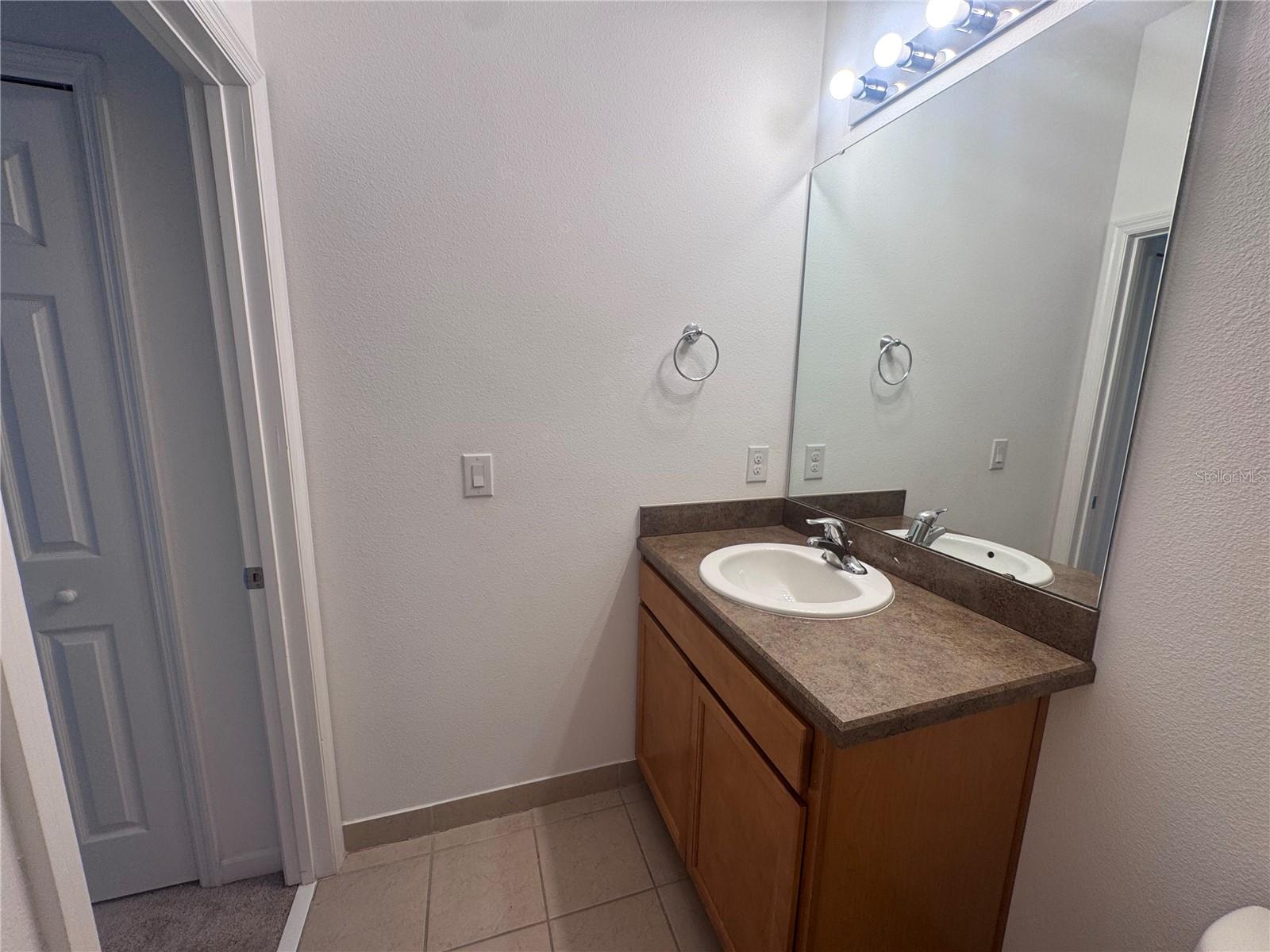 Image 20 of 35 For 1898 Portofino Meadows Boulevard