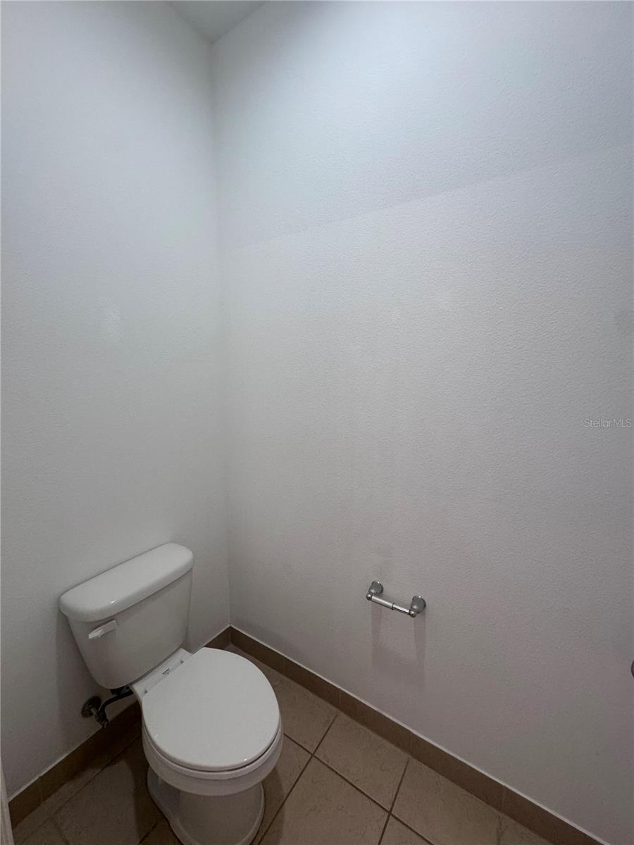 Image 27 of 35 For 1898 Portofino Meadows Boulevard