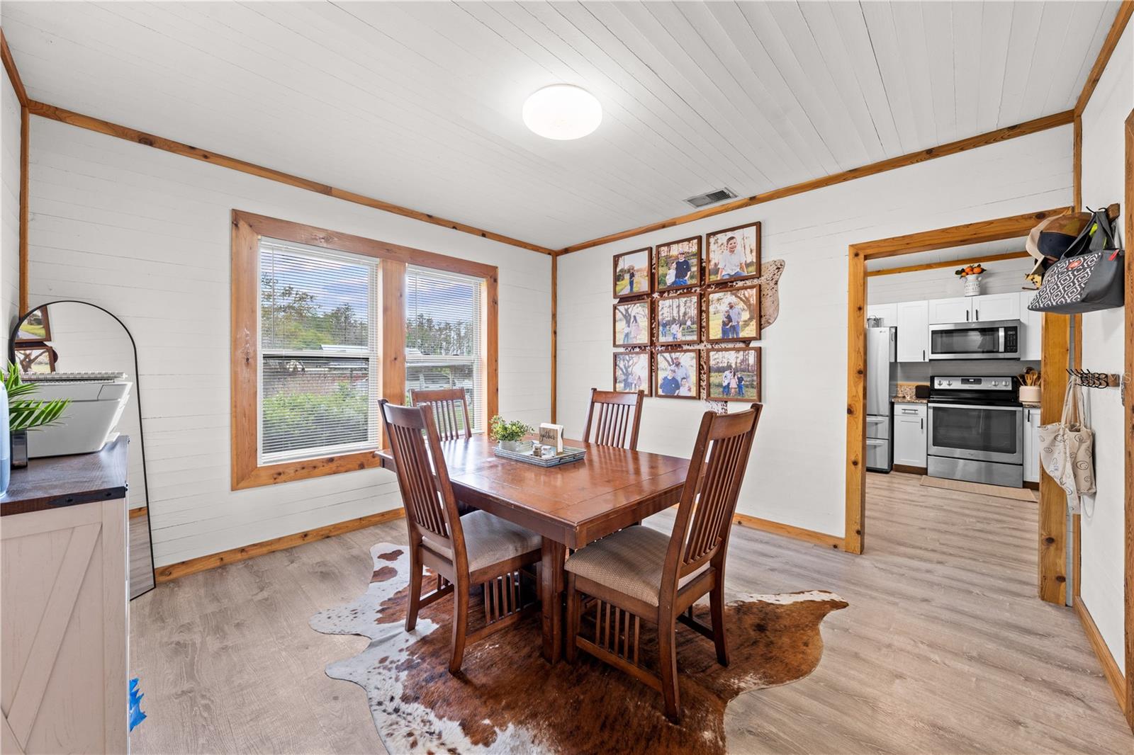 Image 28 of 56 For 1575 Kenansville Road