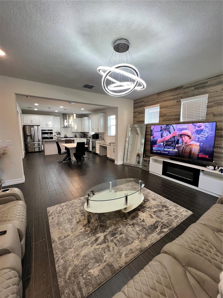 Image 12 of 65 For 2820 Chantilly Avenue