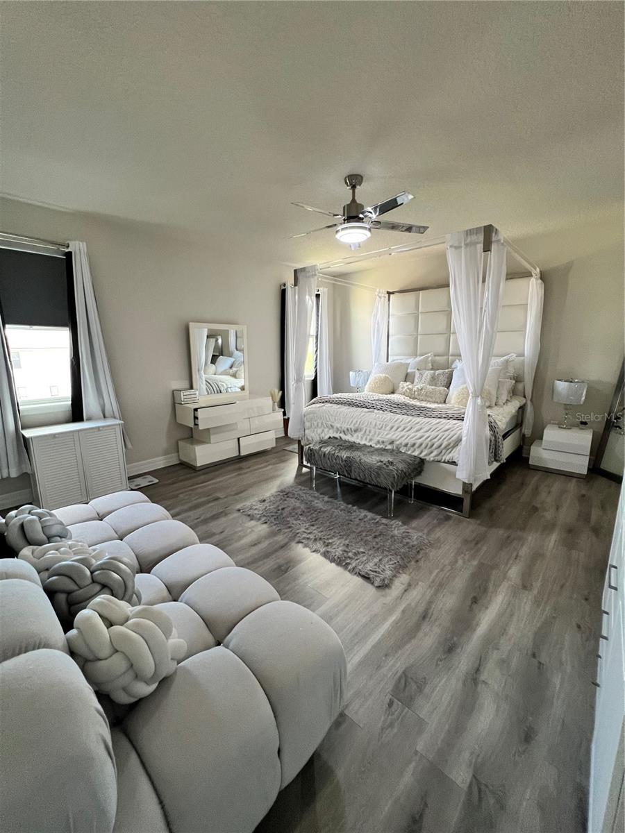 Image 26 of 65 For 2820 Chantilly Avenue