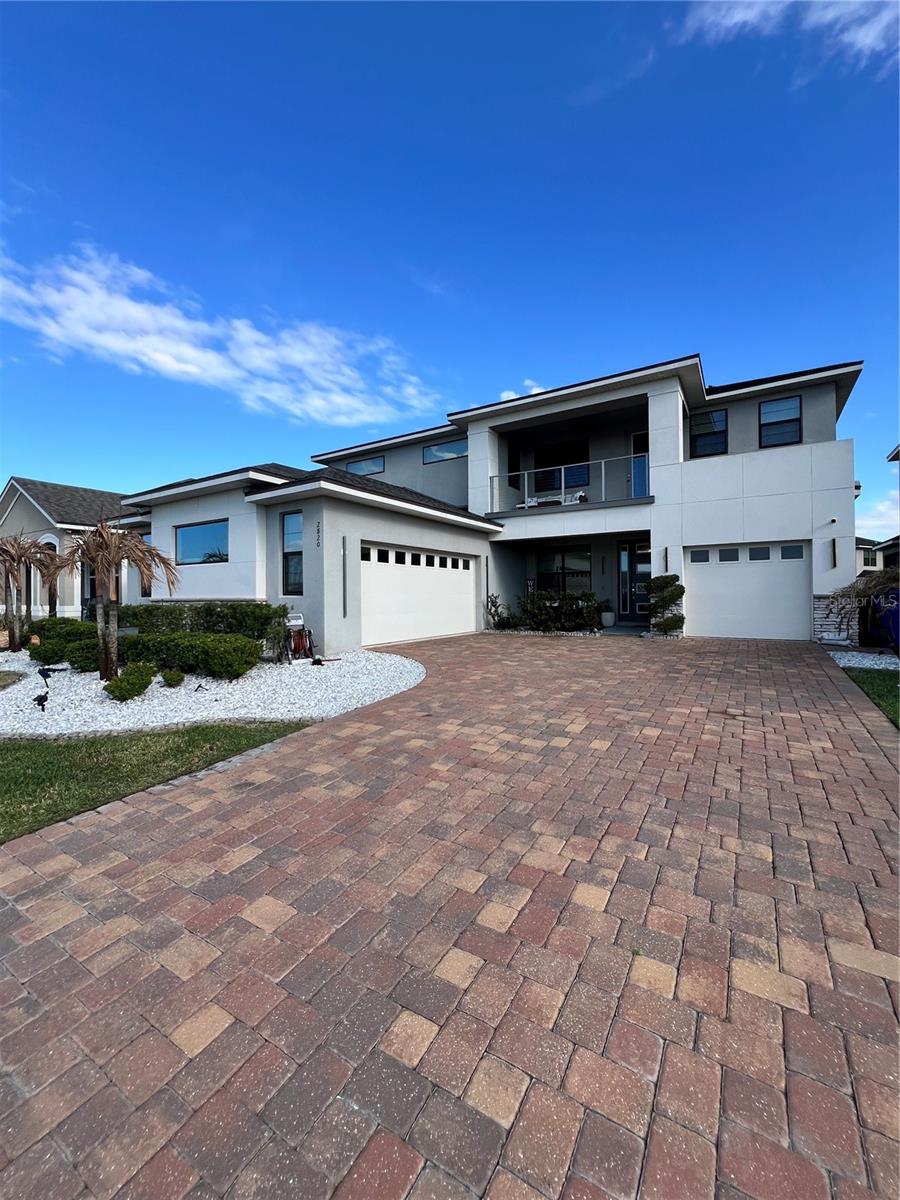 Image 3 of 65 For 2820 Chantilly Avenue