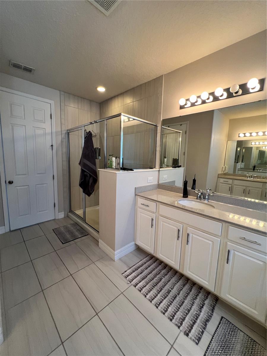 Image 31 of 65 For 2820 Chantilly Avenue